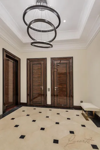 Интерьер прихожей с проходной  смотреть на Basicdecor