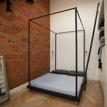 Интерьер спальни c рабочим местом в стиле лофт смотреть на Basicdecor