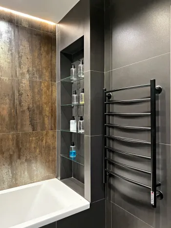 Интерьер ванной в неоклассике смотреть на Basicdecor