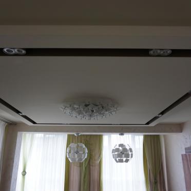 Интерьер гостиной c подсветкой  смотреть на Basicdecor