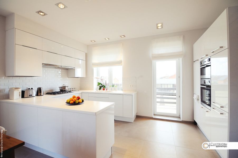 Интерьер кухни в белом цвете - скандинавский стиль Скандинавский стиль - белая кухня