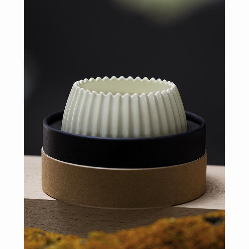 Свеча ароматическая musk, rose & cedarwood из коллекции edge, бежевый, 30 ч Tkano BD-3043144 фото 8