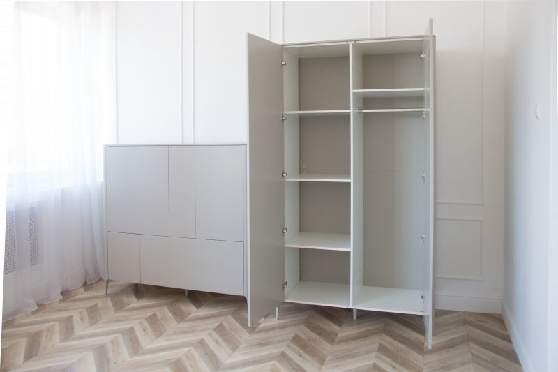 Шкаф  Ellipsefurniture Type 2-х створчатый высокий (серо-бежевый) TY010304420101 фото 7