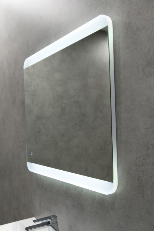 Зеркало со встроенным светильником и сенсорным выключателем BelBagno SPC-CEZ-800-700-LED-TCH