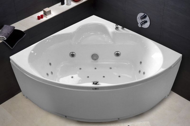 Акриловая ванна Royal Bath FANKE RB581200 138x138