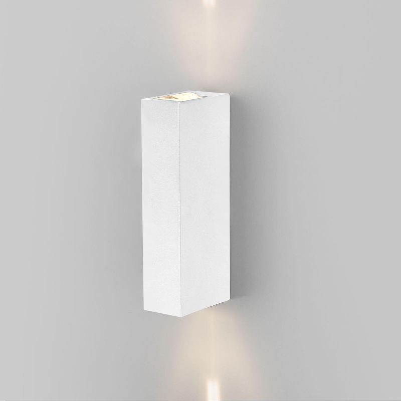 Уличный настенный светодиодный светильник Elektrostandard Blaze LED IP54 35136/W белый фото 1