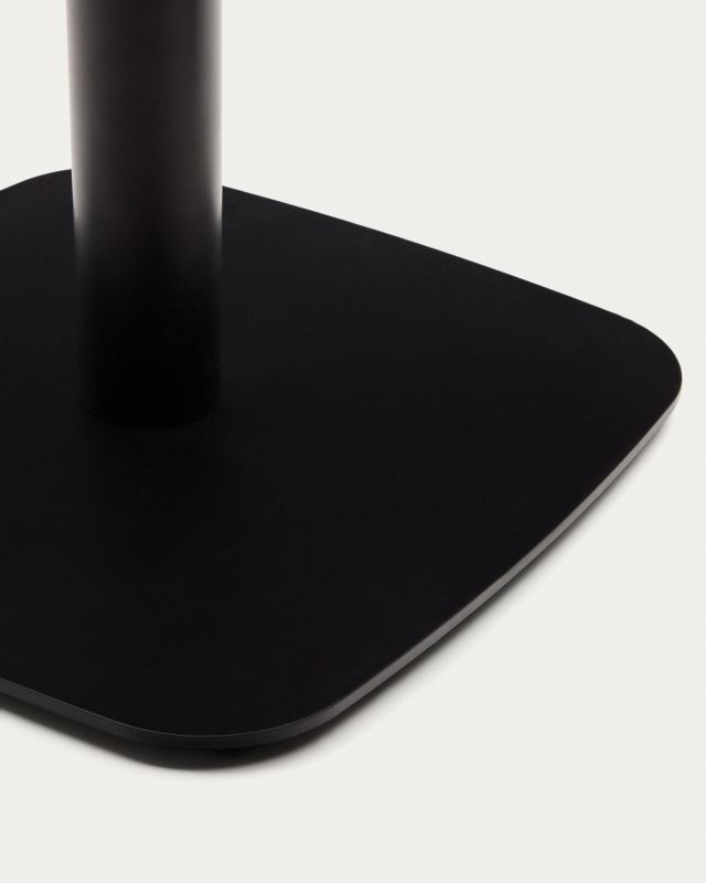Круглый стол La Forma (ex Julia Grup) Dina BD-2859734 из меламина с ореховой отделкой и черной металлической ножкой Ø 68x70 с