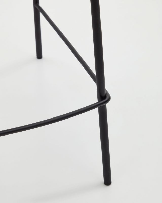 Полубарный стул светло-серый с ножками в черной отделке 65 см Yvette  La Forma (ex Julia Grup) BD-2608163