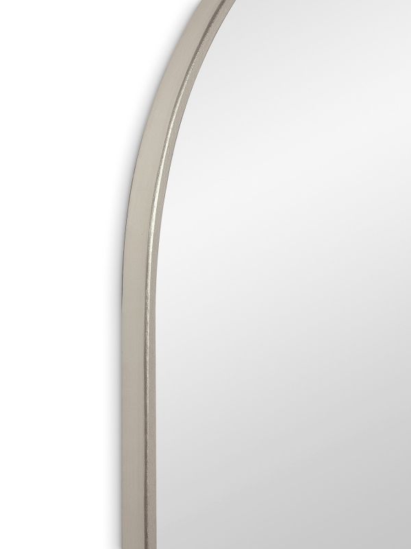 Зеркало в тонкой раме Art Mirror Arch BD-2557829