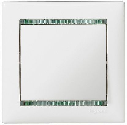 Выключатель 1-клавишный Legrand Valena Classic BD-1213610 фото 2