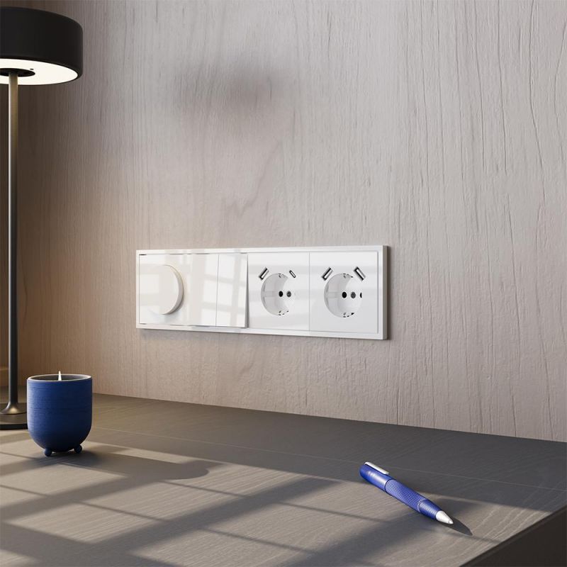 Розетка встраиваемая VOLTUM S70 с заземлением и защитными шторками, 16А, с USB, A+С, (белый глянцевый) VLS040501 фото 6