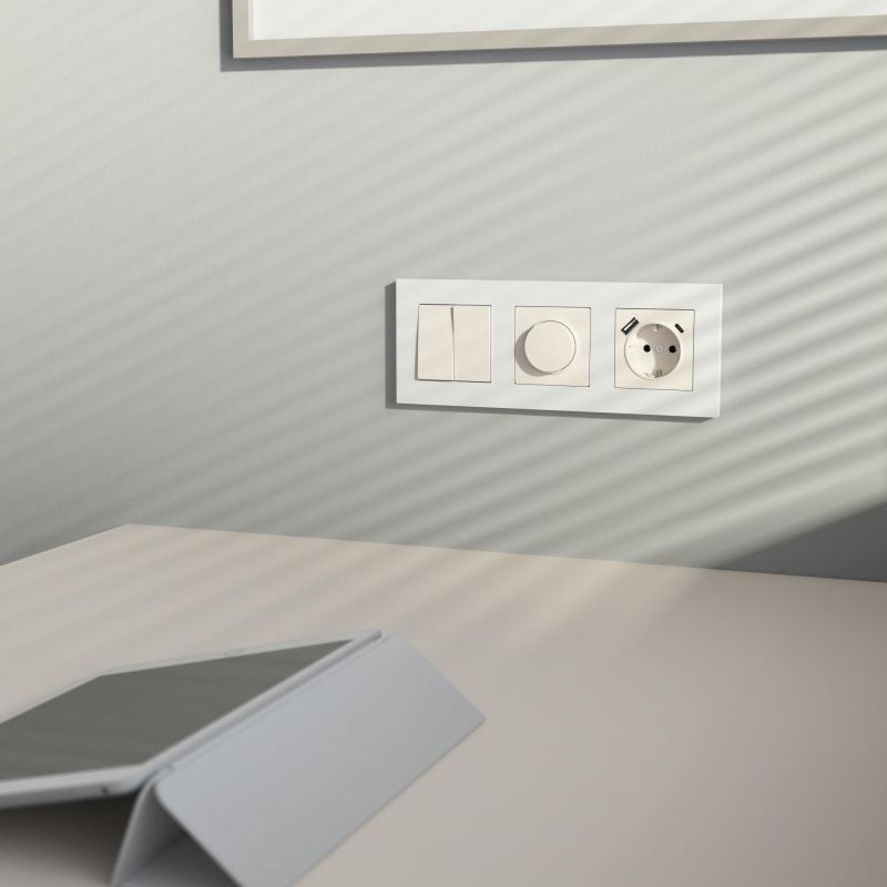 Розетка с заземлением, шторками и USB тип A+C Werkel Встраиваемые механизмы айвори матовые W1171762 фото 3