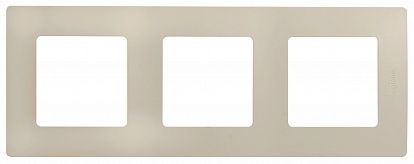 Рамка 3-ая Legrand Etika BD-1215033 фото 1