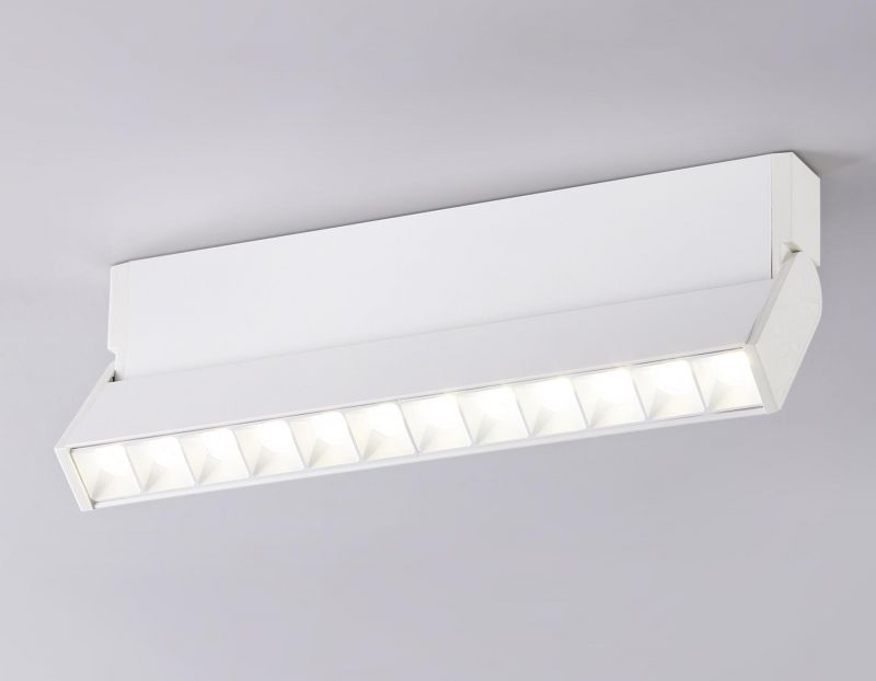Настенно-потолочный светодиодный светильник Ambrella TA TA1825