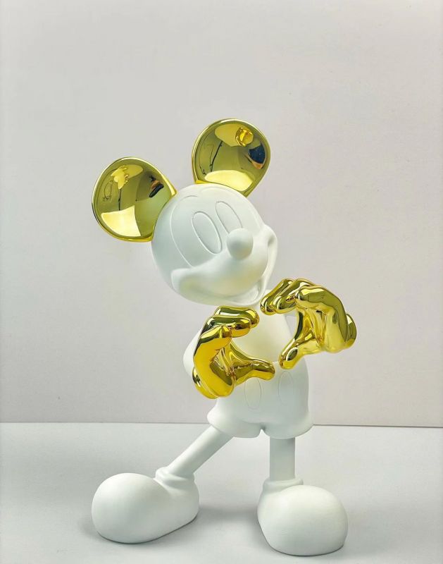 Статуэтка Микки Маус с золотом IST-075, 29 см, белый IST-075casa