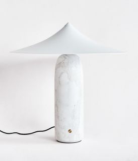 Настольная лампа Aromas del Campo Kine IP20 LED 3000К 10W с белым металлическим абажуром 100782