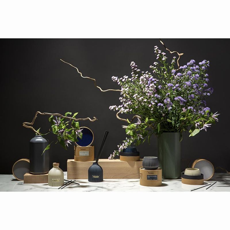 Свеча ароматическая vetiver & black cypress из коллекции edge, серый, 30 ч Tkano BD-3043135 фото 9