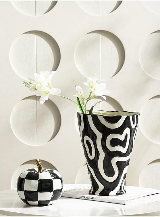 Ваза Sotogrande Totem Vase BD-3048959