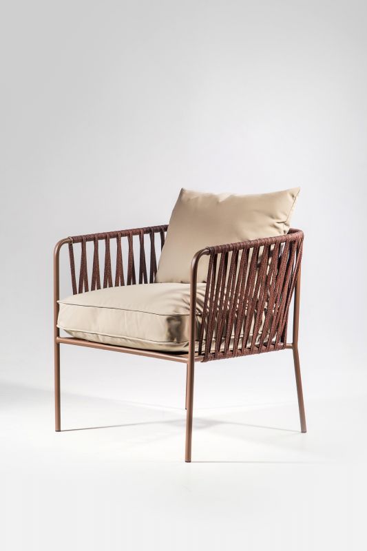 Кресло: каркас 8025, лента 24 мм, прямое плетение, подушки - бежевый Ollia K_K8025_009
