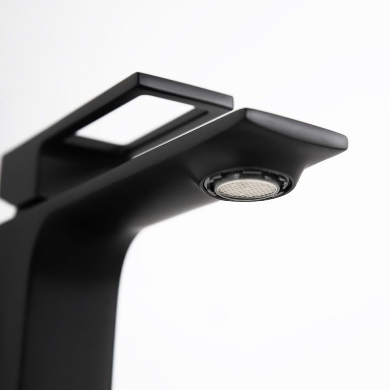 Смеситель для раковины BelBagno LUCE LUC-LVM-NERO