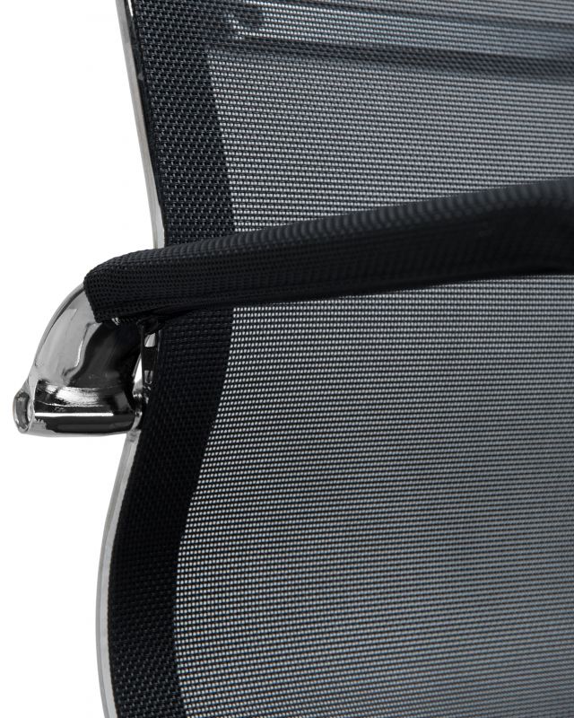 Офисное кресло Dobrin 102N_Mesh-LMR CODY MESH, цвет сиденья черный, цвет основания хромированная сталь