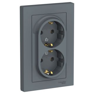 Электрическая розетка двухместная Systeme Electric ATLASDESIGN BD-1495205