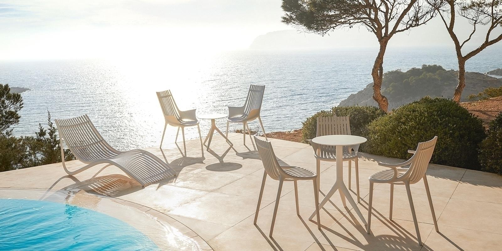 Vondom лежак. Диван Вестон ibiza08. Ибица мебель