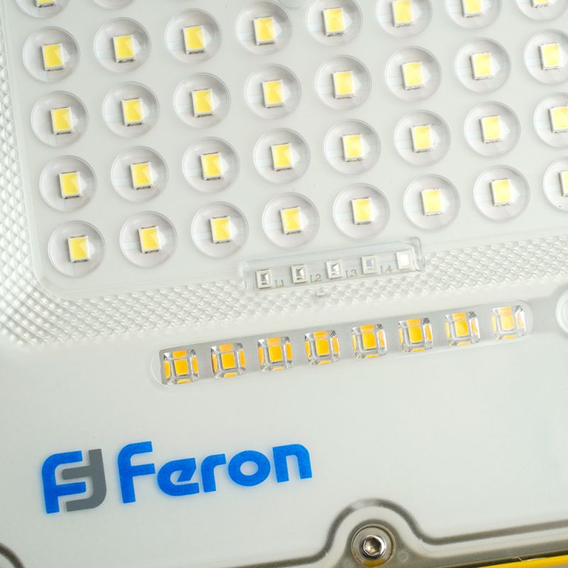 Светодиодный прожектор Feron LL-950 переносной с зарядным устройством IP66 30W 6400K 48675 фото 5