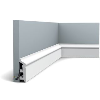 Плинтус Orac decor SX122_skirting